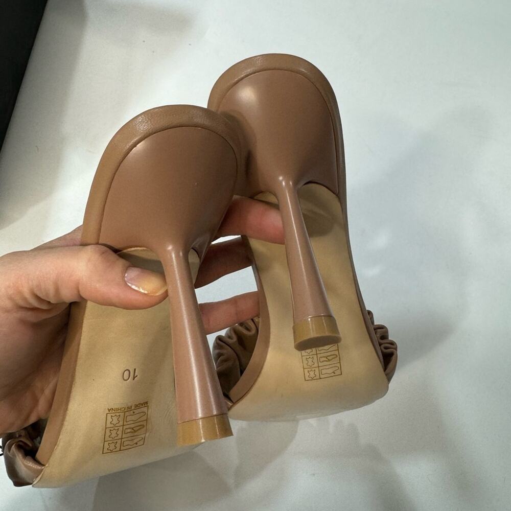 LPA Augstine Heel in Tan sandals size 10 - Picture 3 of 6
